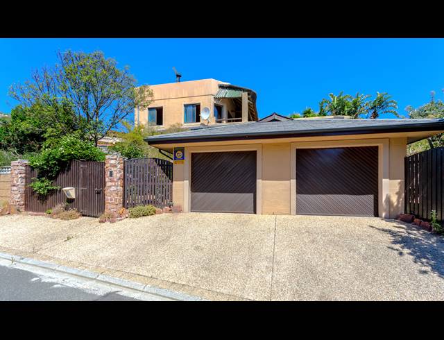 3 BEDROOM FREESTANDING SOLD IN CAPRI